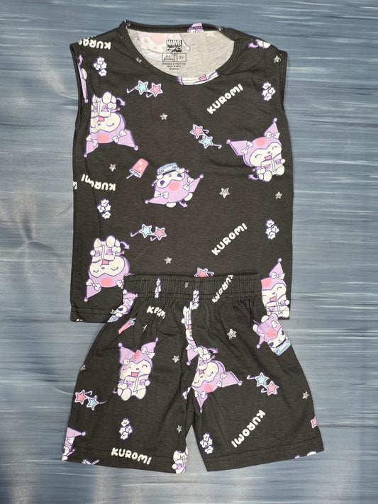 SLEEVELESS CO-ODDS